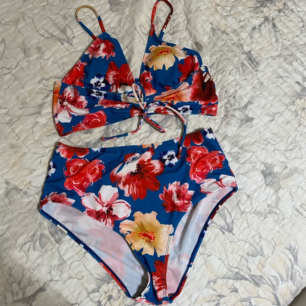 EUC blue floral bikini tankini high waist
